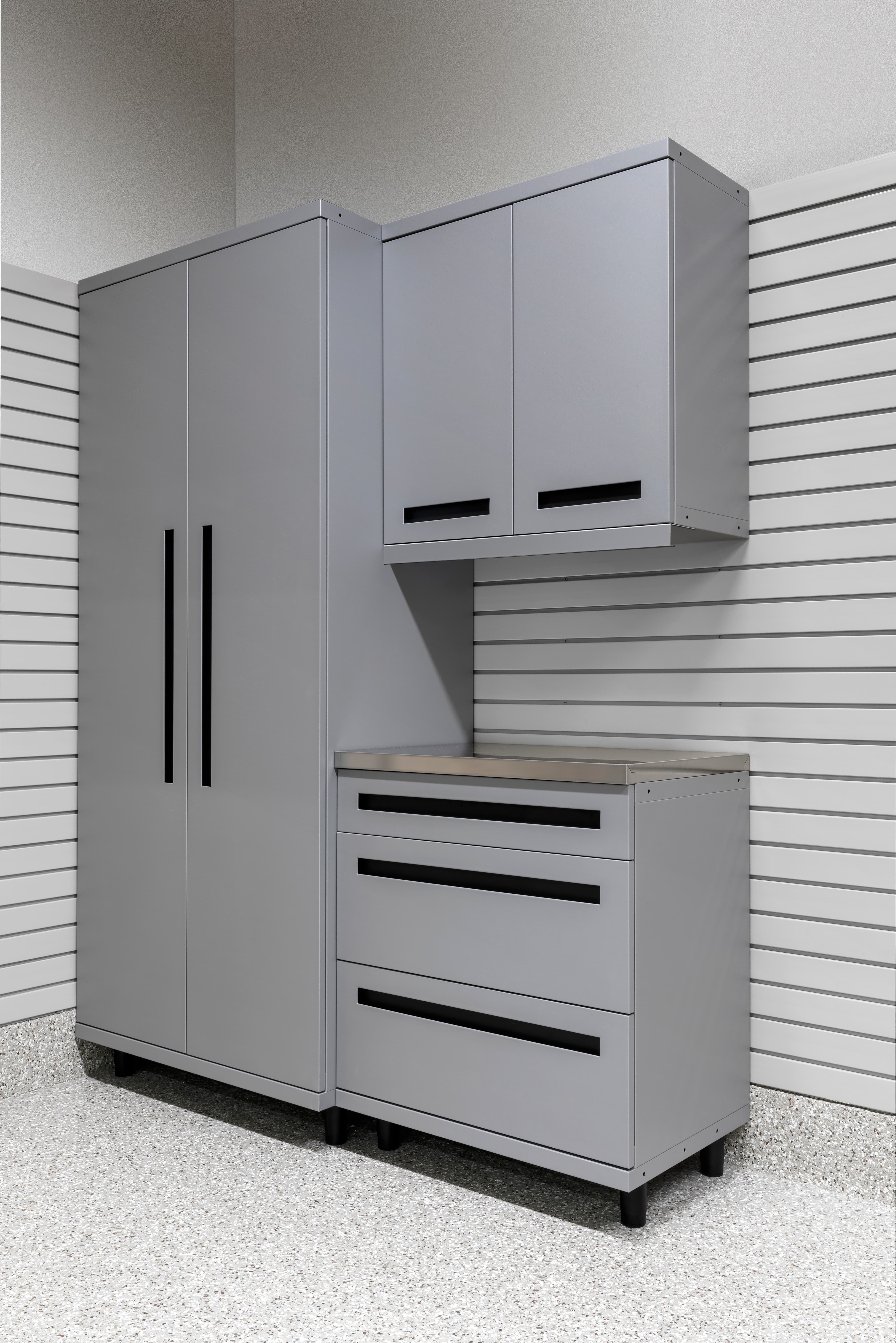 3-drawer lower cabinet - Vantage Steel Cabinetry - Garage Living