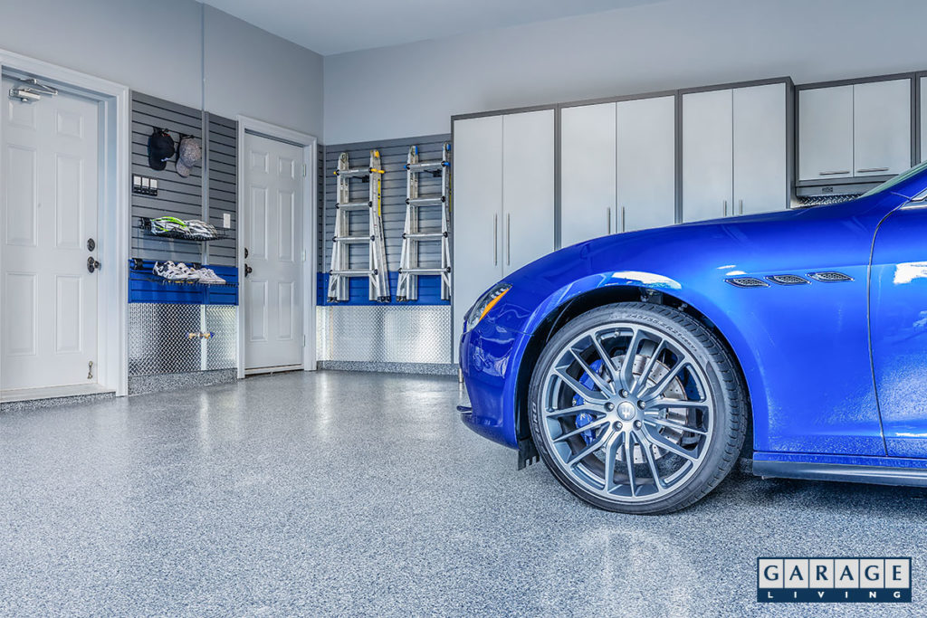 Why a Dream Home Needs a Luxury Garage | Garage Living