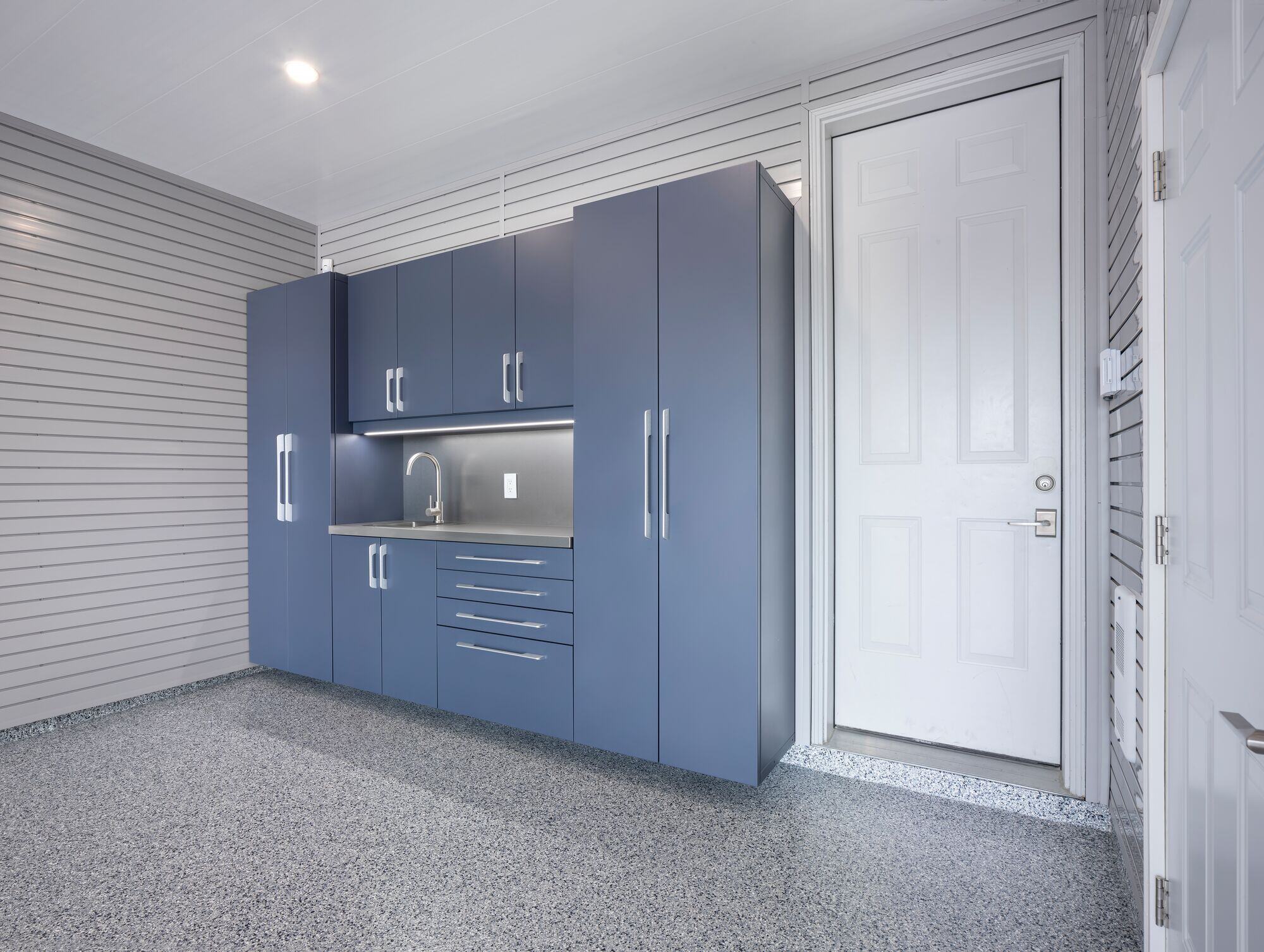 Garage Cabinets vs Shelving: A Storage Solution Comparison